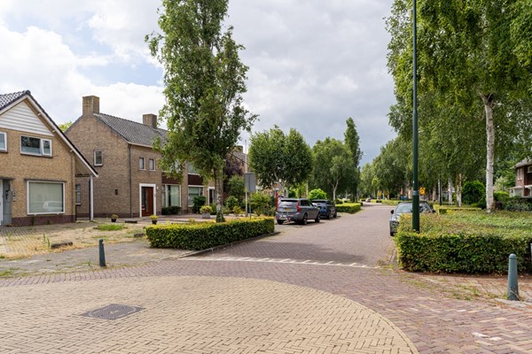 Medium property photo - Burgemeester Prinssenlaan 11, 4941 AJ Raamsdonksveer